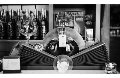 bw int cognac embassy 002